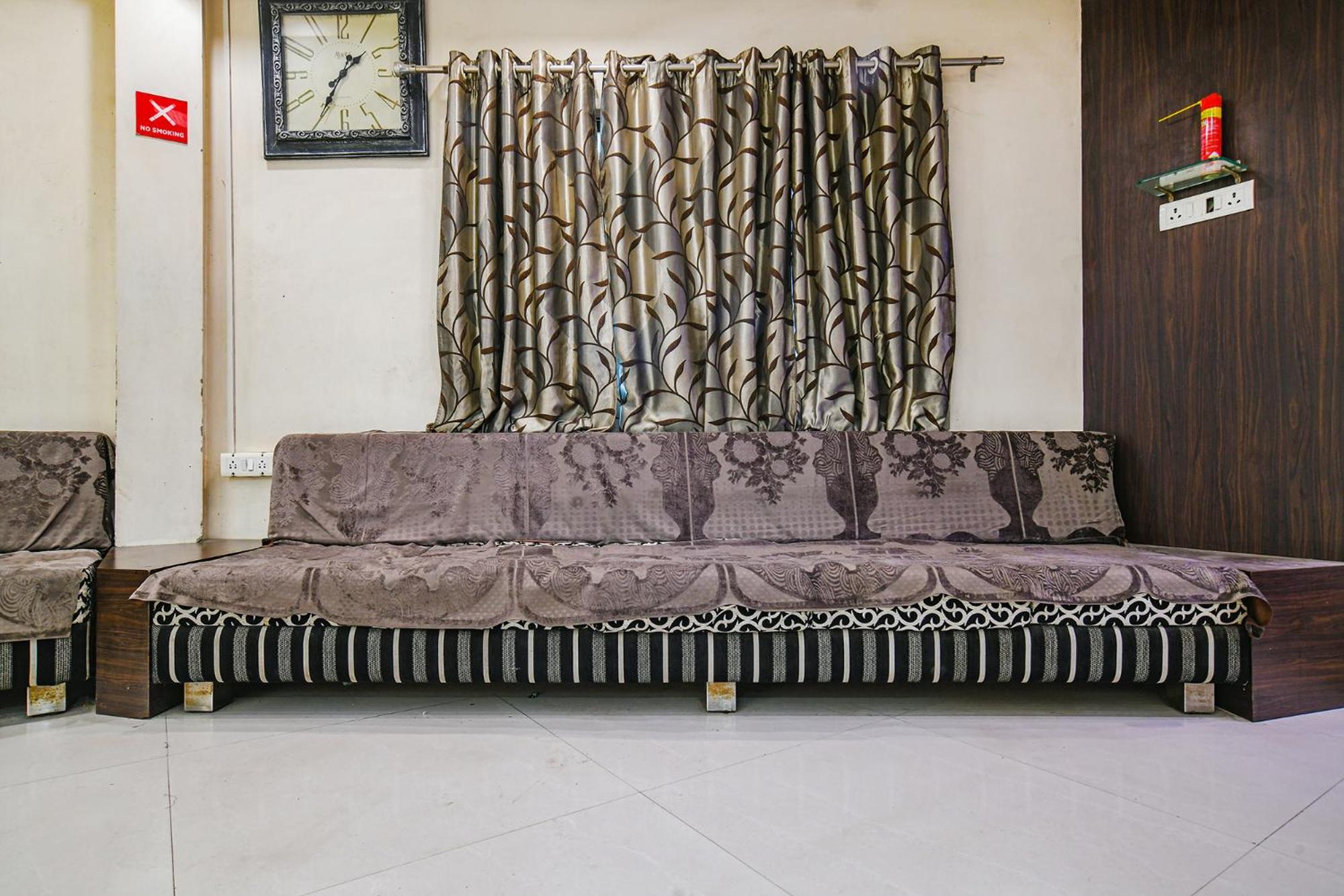 Fabhotel Shivam Palace- Near Mahakal Mandir Ujjain Bagian luar foto