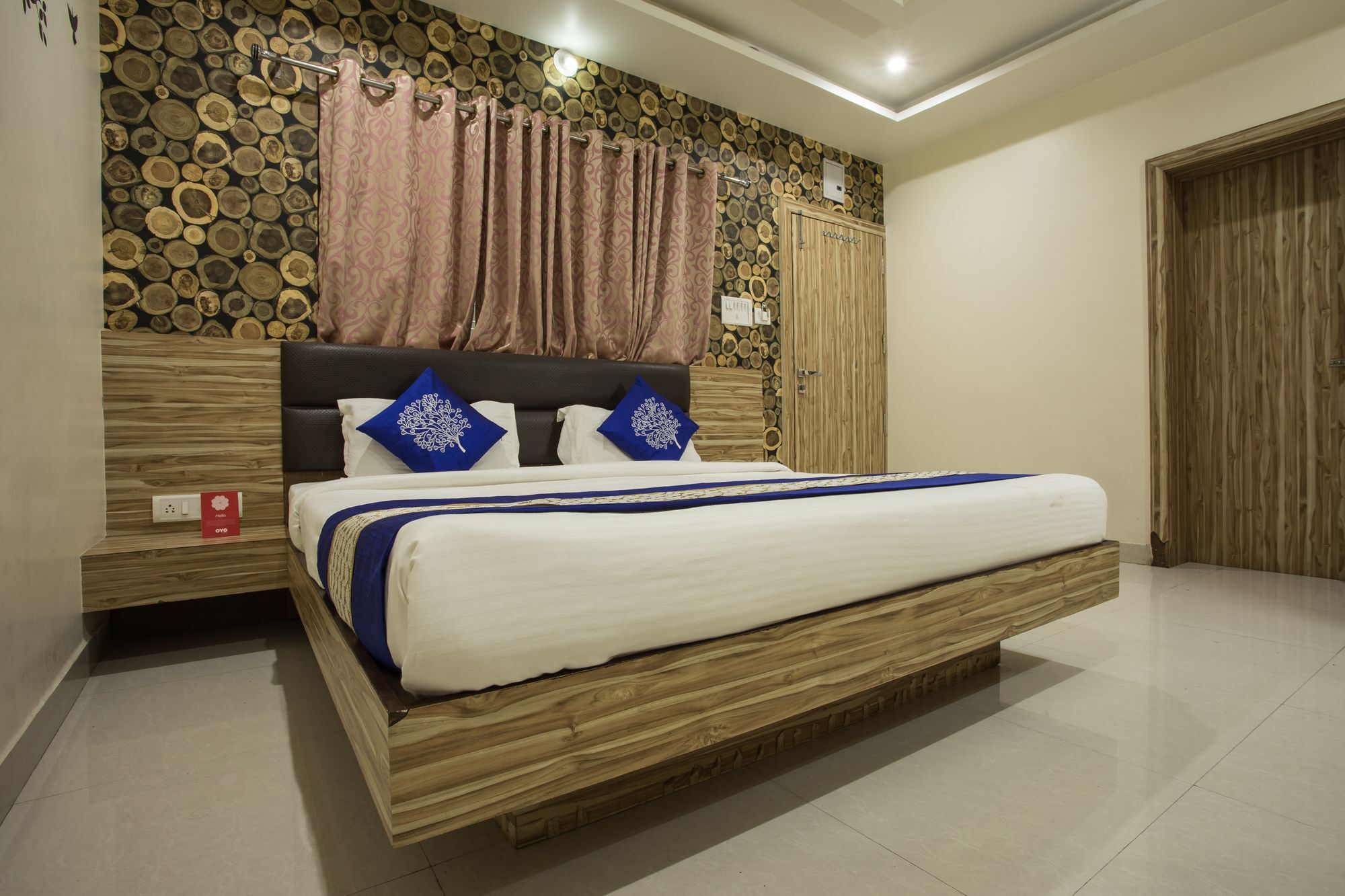 Fabhotel Shivam Palace- Near Mahakal Mandir Ujjain Bagian luar foto