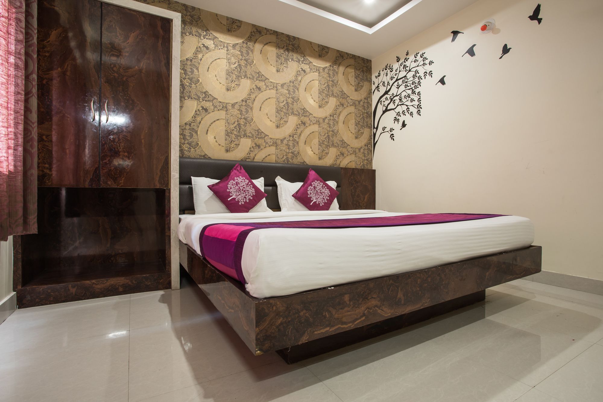 Fabhotel Shivam Palace- Near Mahakal Mandir Ujjain Bagian luar foto